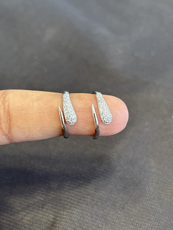 Silver deiva toe ring with rosegold finish