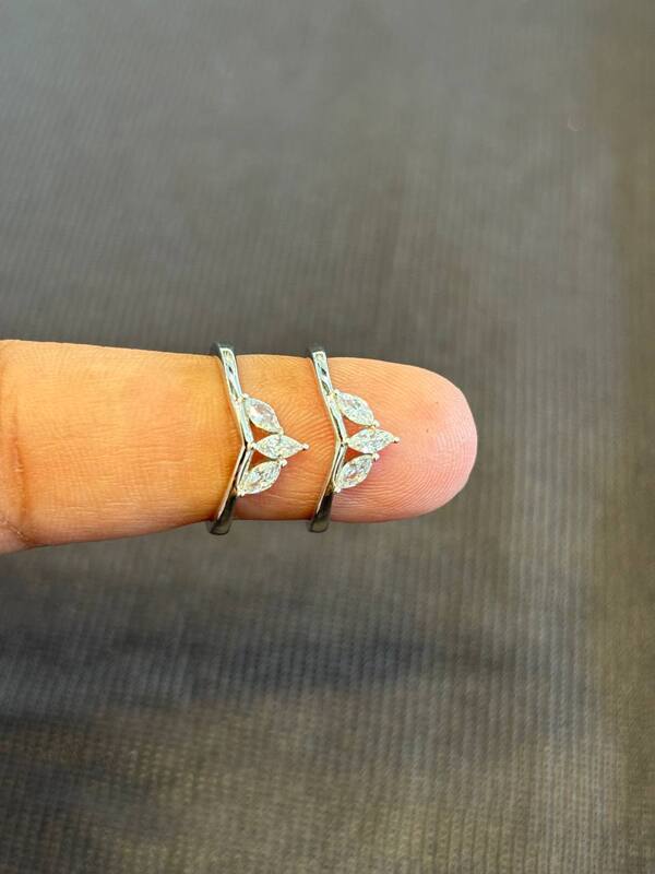 Silver tri colour white 1 toe ring