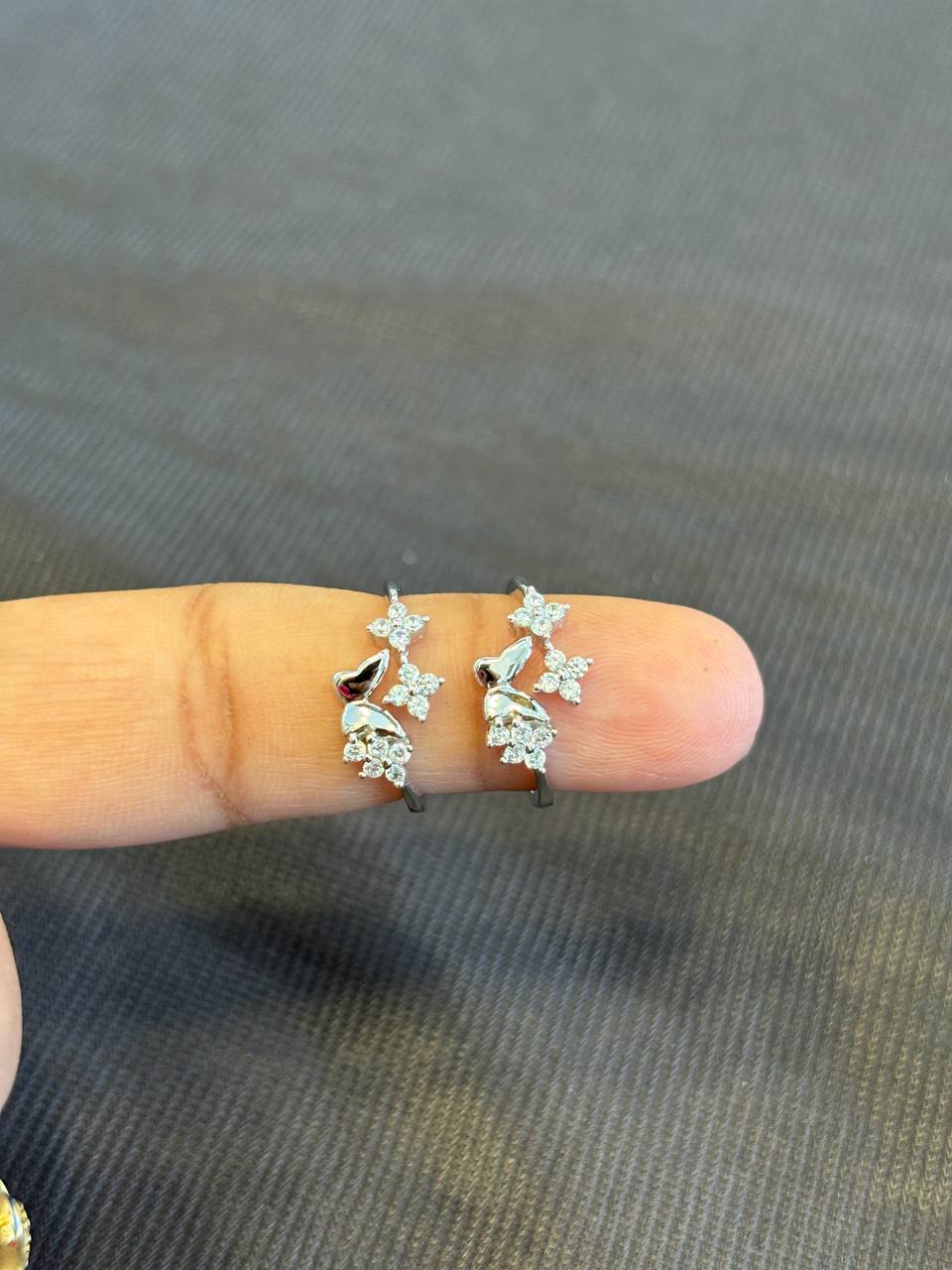 Silver butterfly stone toe ring