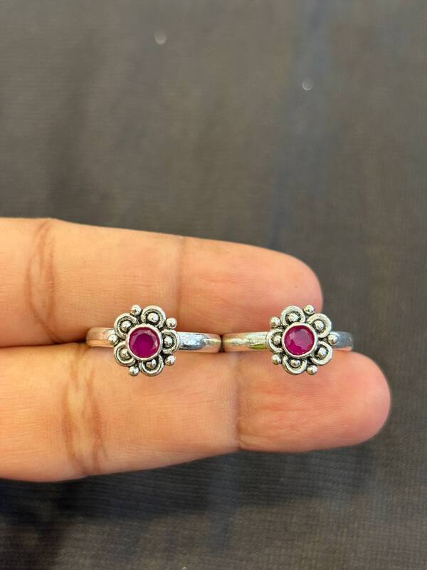 Silver pink stone flower with antique finish