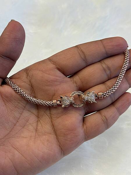 Silver jaguar bracelet with roesgold finish