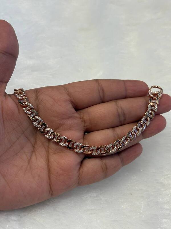 Silver white karap stone bracelet with rosegold finish