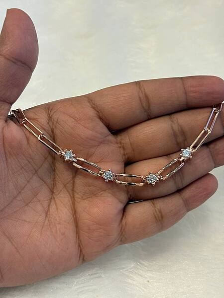 Silver adhana bracelet with rosegold finish