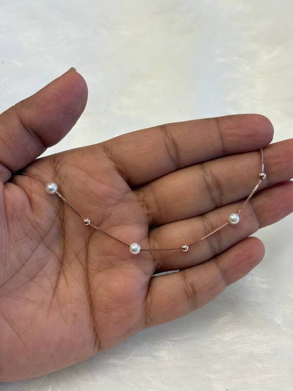 Silver pearl bracelet with rosegold finish