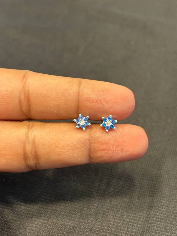 Silver blue second stud