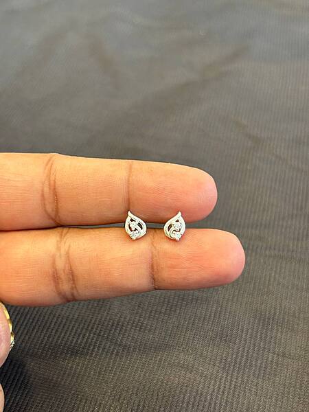 Silver white karthigai