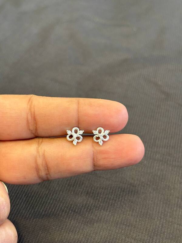 Silver mullai white stud