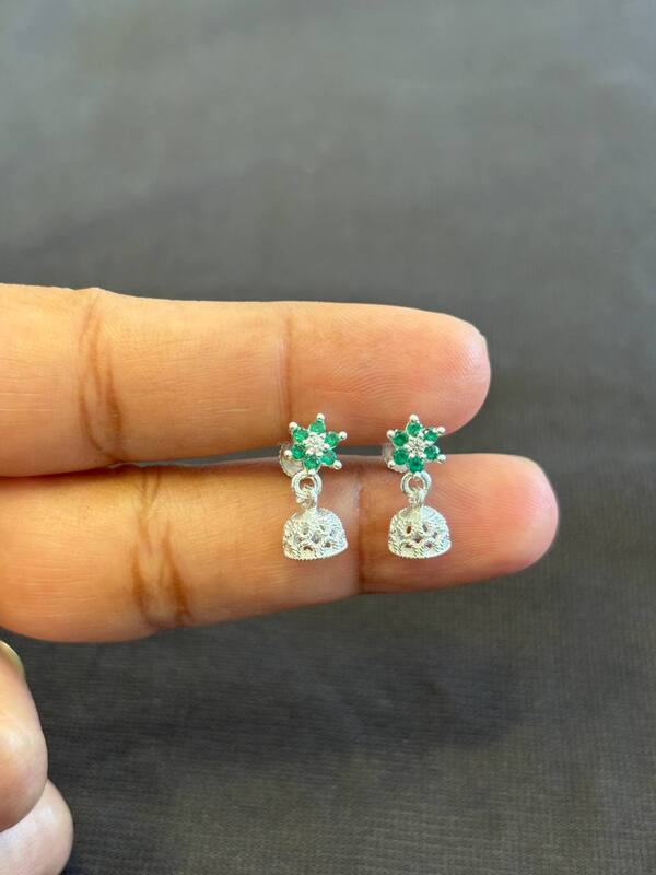 Silver green stone jimiki