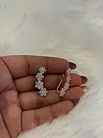 Silver malar1 ear cuff with rosegold finish