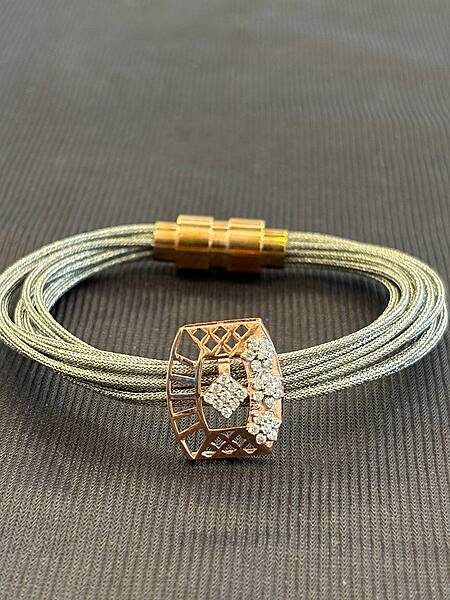 Silver sena magnetic cuff with rosegold finish