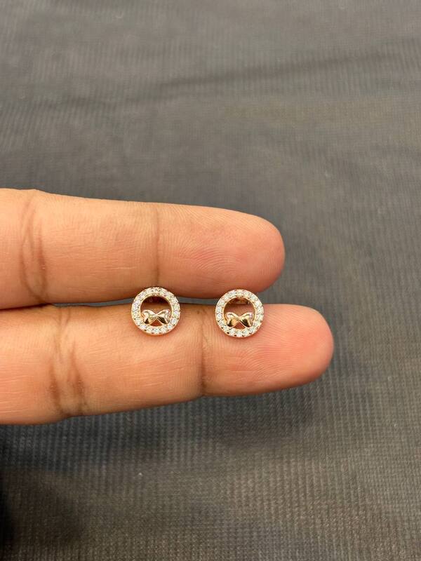 Silver bow stud with rosegold finish