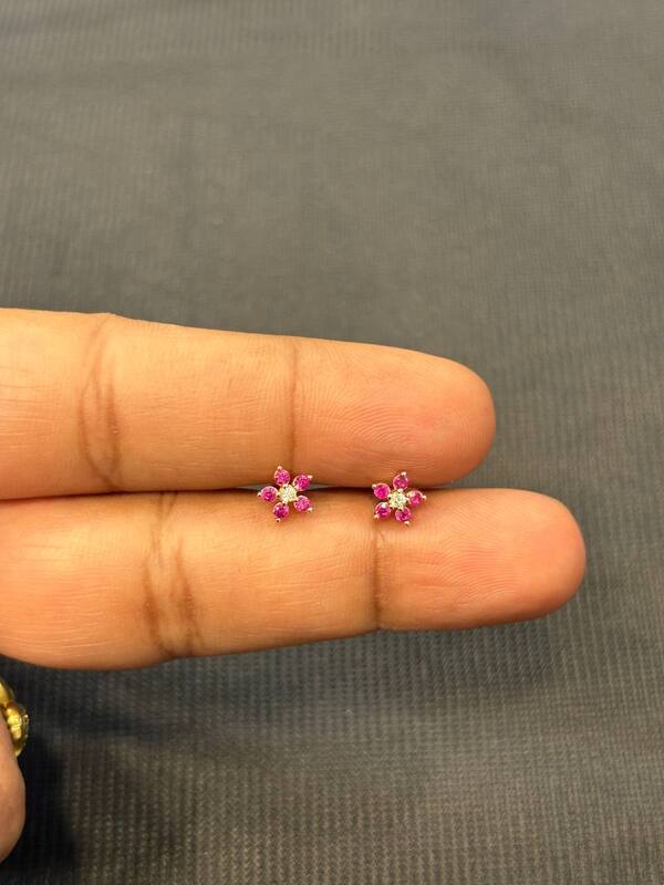 Silver pinky stud with rosegold finish