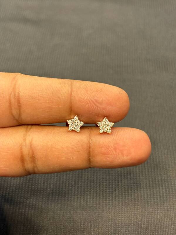 Silver star stud with gold finish