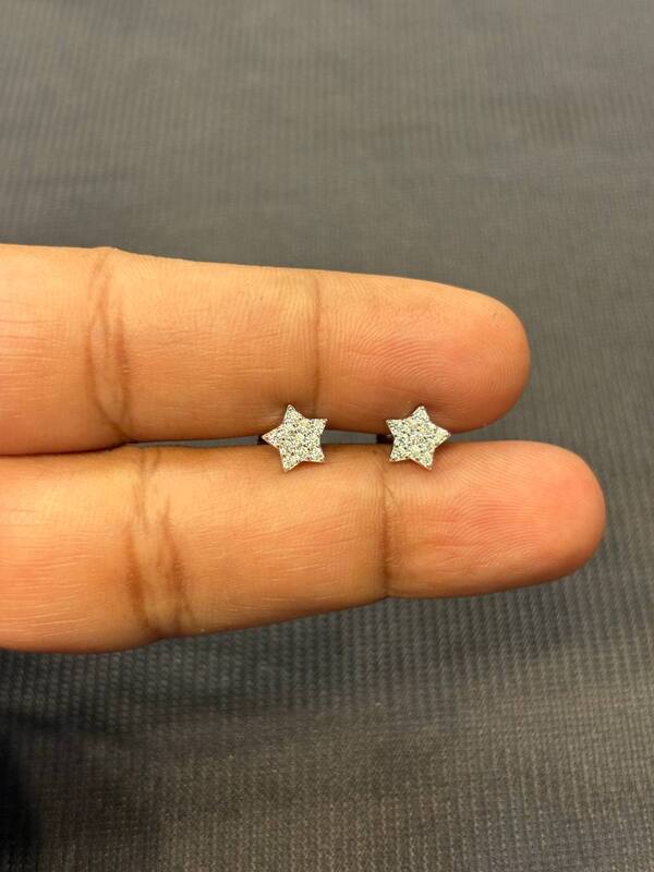Silver star stud