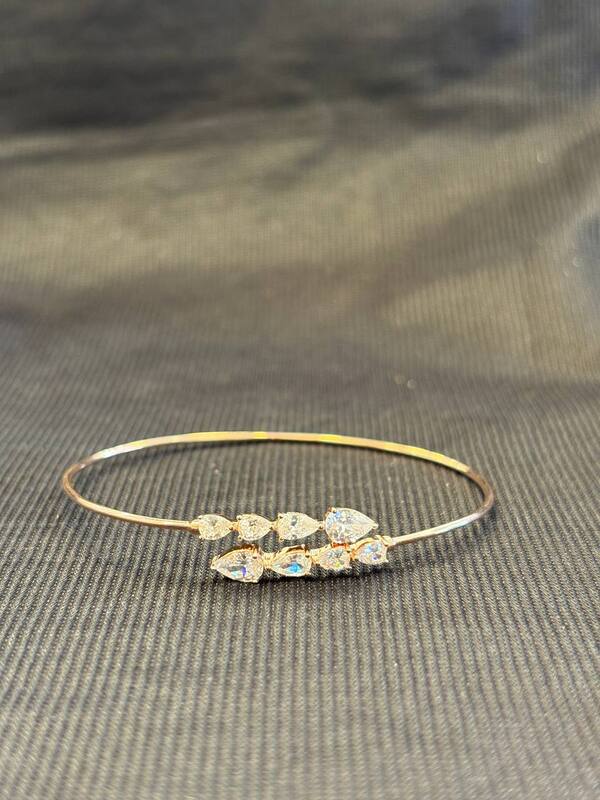 Silver white saram with rosegold finish