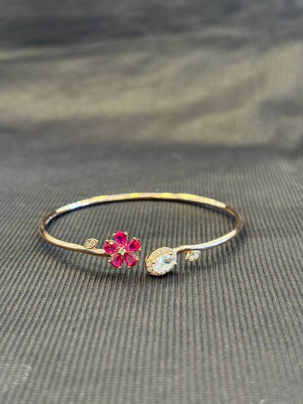 Silver redd flower kada with rosegold finish