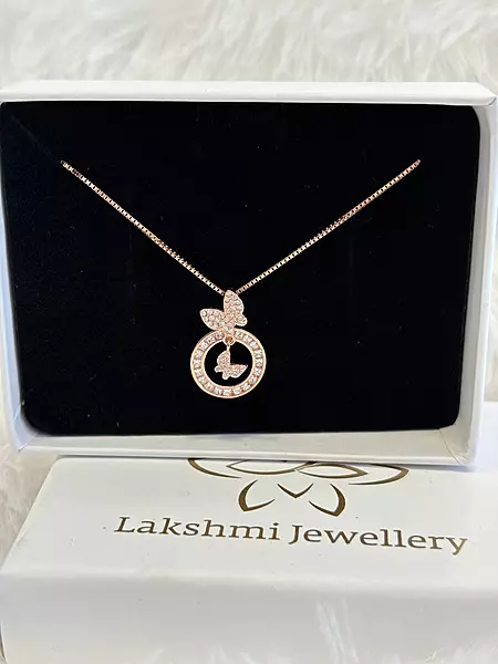 Silver double butterfiely chain with rosegold finish