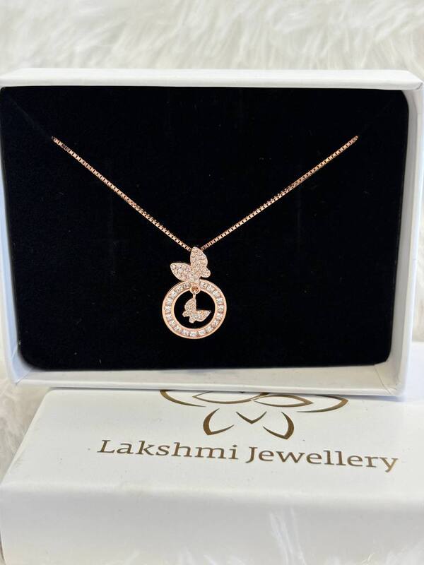 Silver double butterfiely chain with rosegold finish