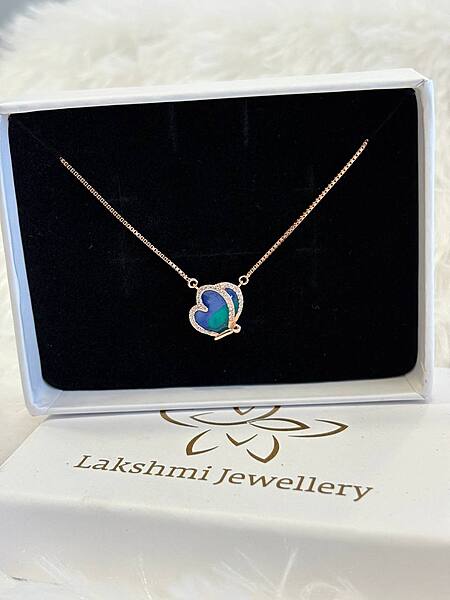 Silver butterfly bluiie chain with rosegold finish