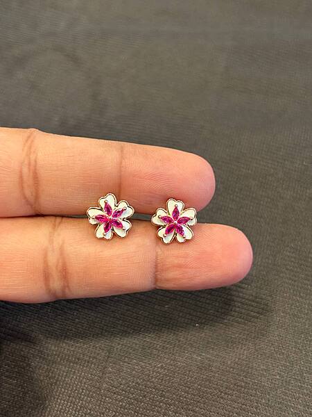 Silver red stone flower with rosegold finish