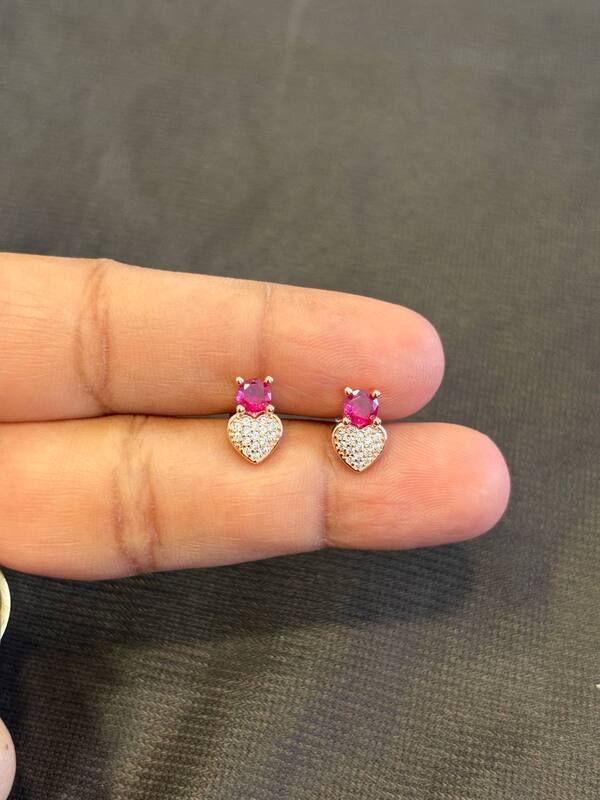 Silver hearty red stud with rosegold finish