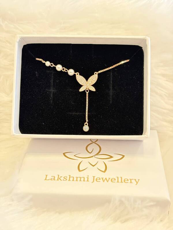 Silver butterflyy chain with rosegold finish