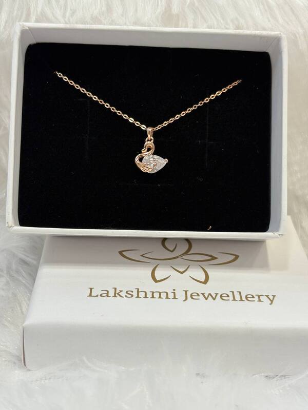 Silver annam chain with rosegold finish