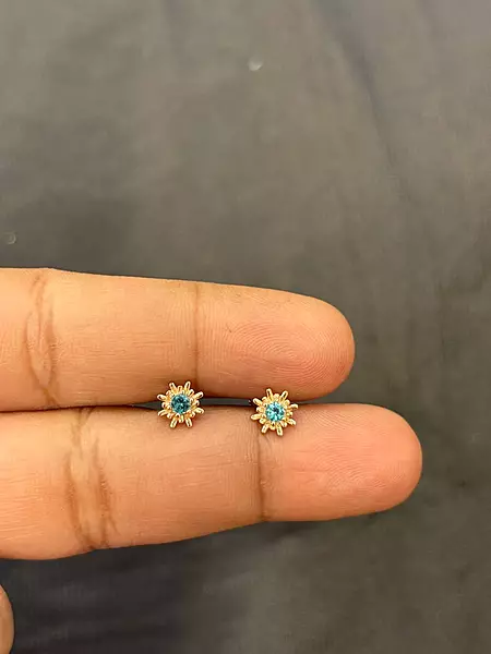 Silver suriyan blue second stud with rosegold finish