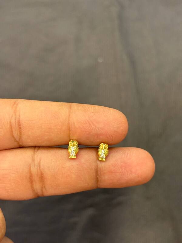 Silver owl1 second stud with gold finish