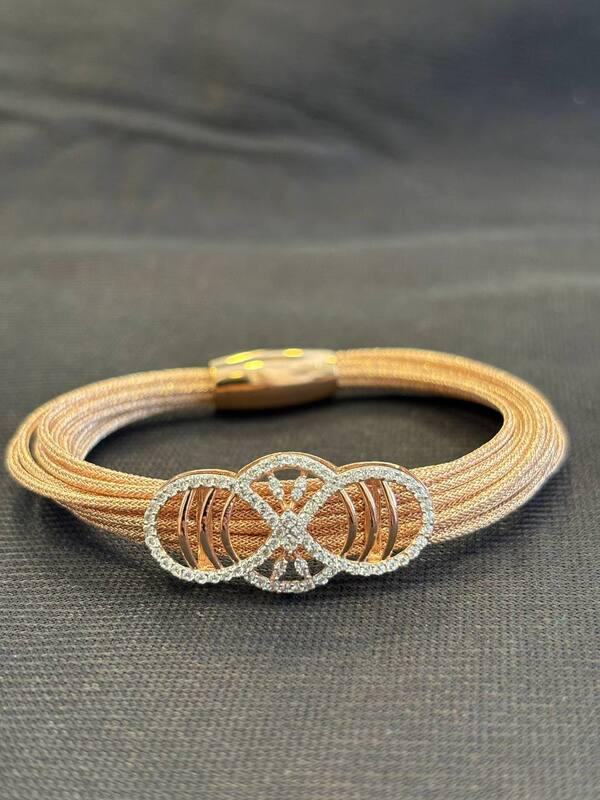 Silver nethra magnetic rope with rosegold finish