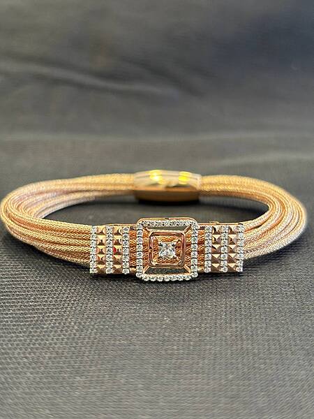 Silver geetha magnetic rope with rosegold finish