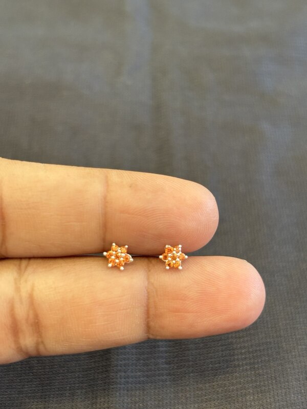 Silver theen mittai stud