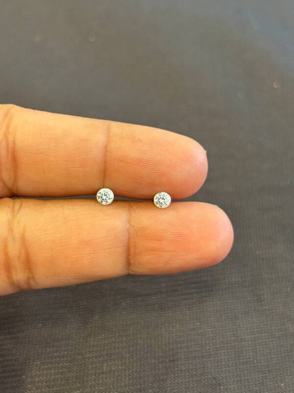 Silver white dot S2 stud