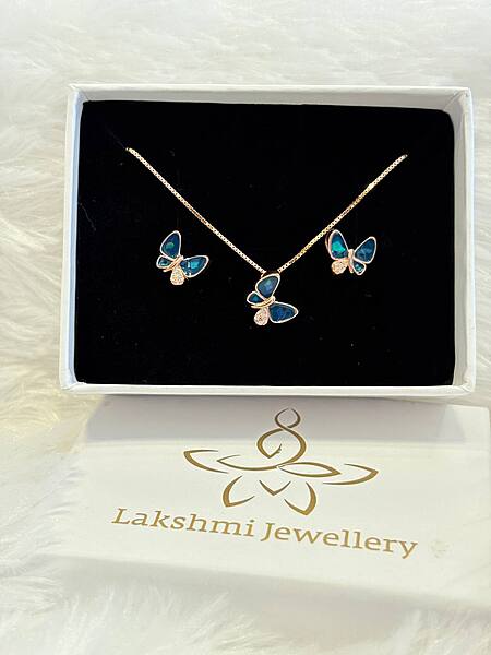 Silver violet butterfly with rosegold finish