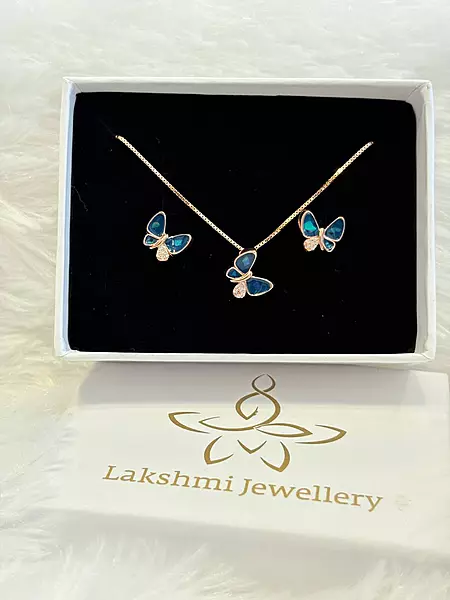 Silver violet butterfly with rosegold finish