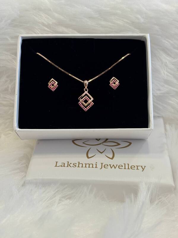 Silver double square pendant set with rosegold finish