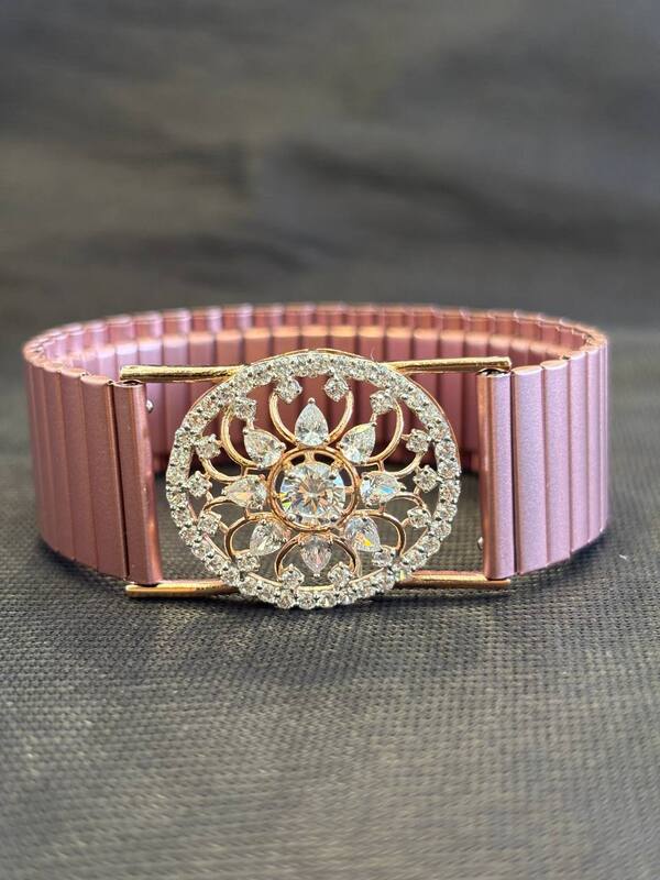 Silver rosy wrist band with rosegold finish