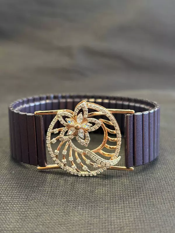 Silver margazhi wrist band with rosegold finish