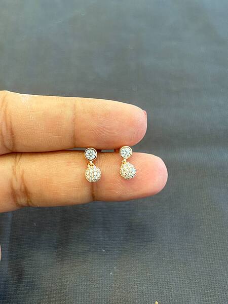 Silver maya thongal stud with rosegold finish