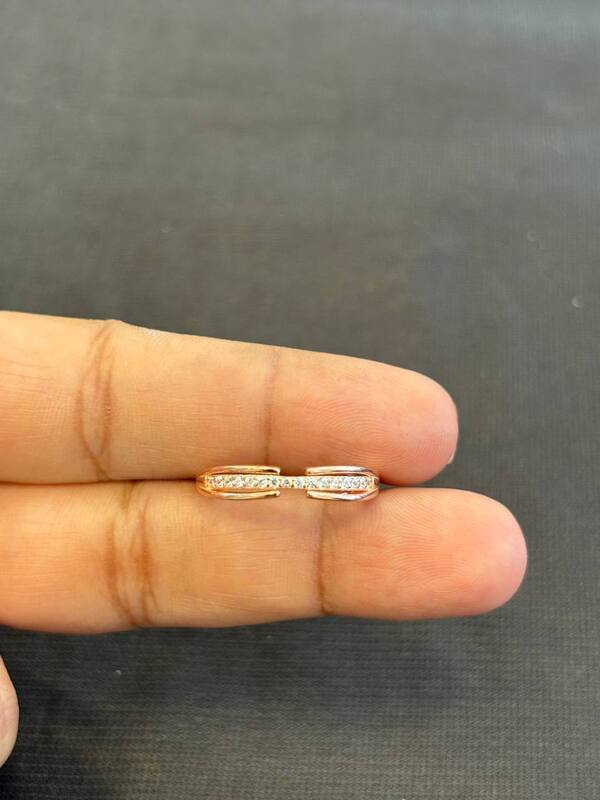 Silver one line ring with rosegold finish