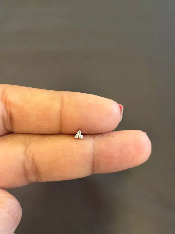 Silver tristone nosepin with rosegold finish (SINGLE PIECE)