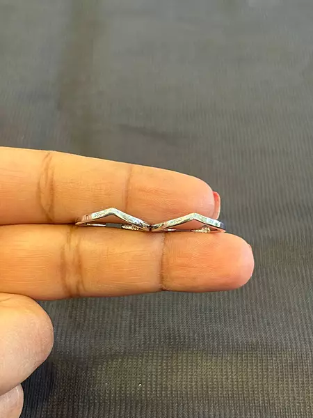 Silver crown1 toe ring