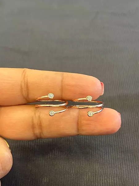 Silver spiral toe ring with rosegold finish