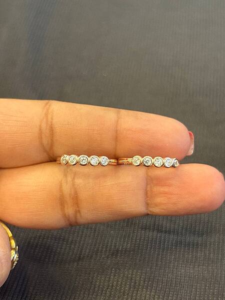 Silver white stone toe ring with rosegold finish