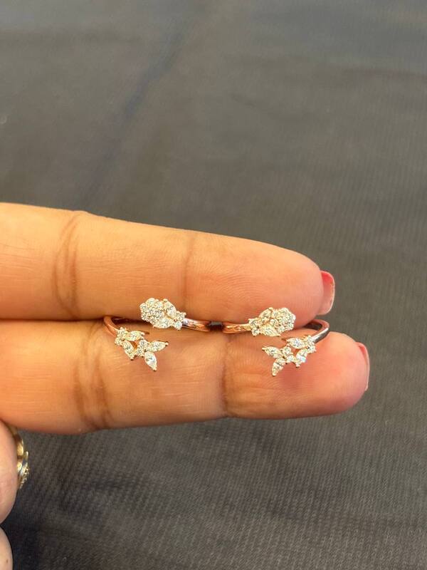 Silver triple butterfly toering with rosegold finish