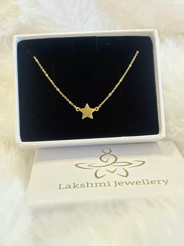 Silver star chain
