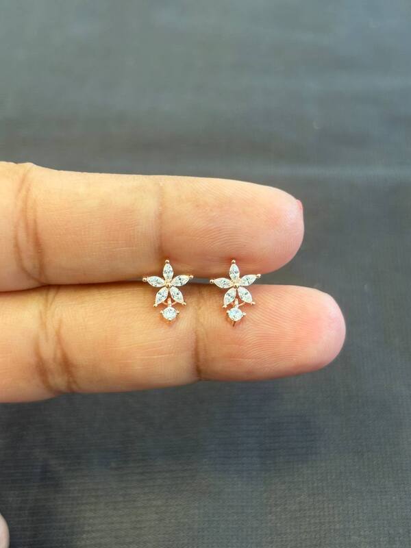 Silver adhira white with rosegold finish