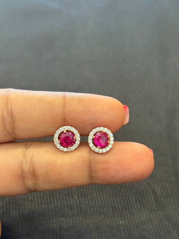 Silver pink round coated stud with rosegold finish