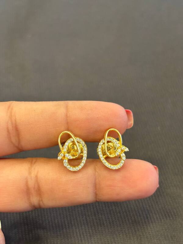 Silver rupali stud with gold finish