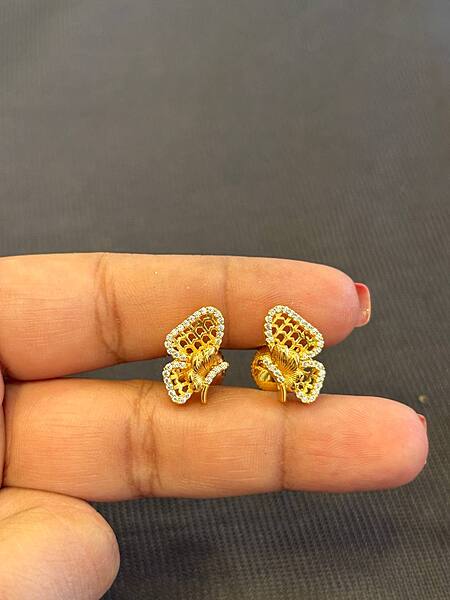 Silver eva stud with gold finish